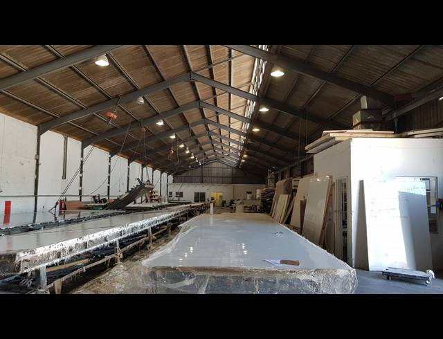 1,225M² FACTORY FOR SALE IN BELLVILLE SOUTH